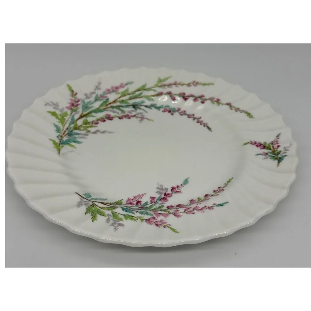 Royal Doulton Bell Heather H4828 Bone China Salad Plate Scalloped 8 Inch England